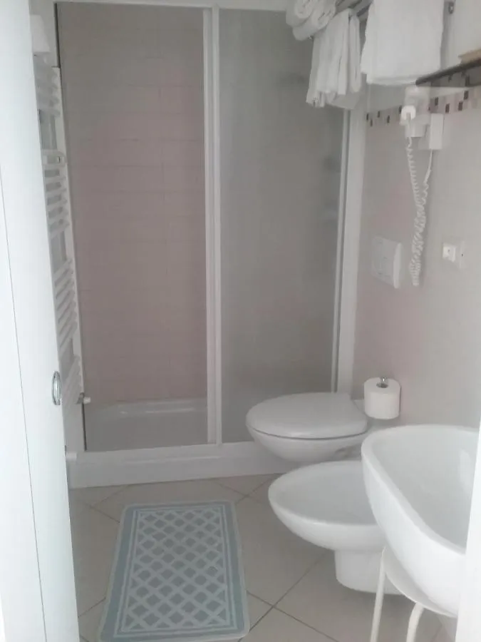 Residence Tirreno Алассио Италия